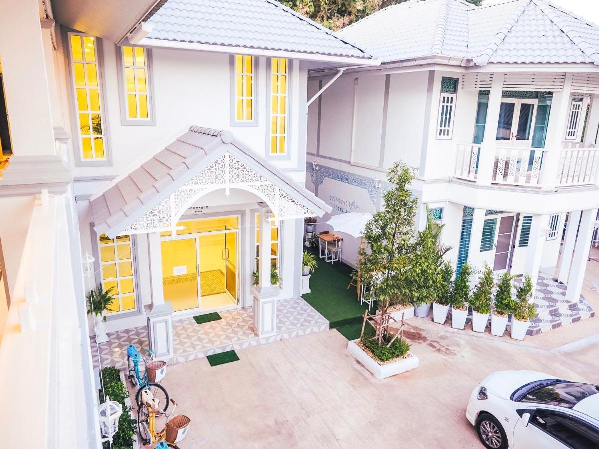 Promporn Boutique Hotel Нан Екстериор снимка